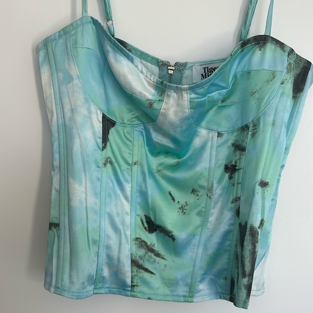 Tiger mist tank
